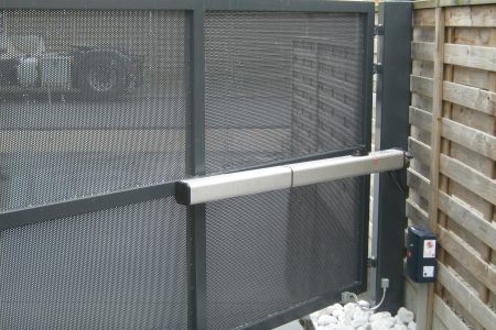 Hekken in metaal of aluminium brugge west-vlaanderen