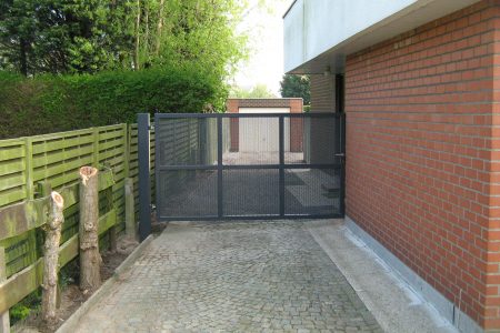 Hekken in metaal of aluminium brugge west-vlaanderen