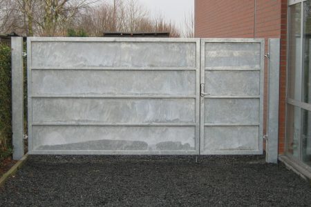 Hekken in metaal of aluminium brugge west-vlaanderen