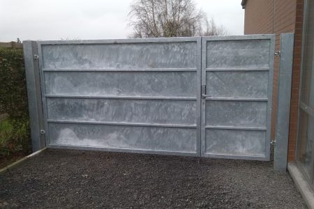 Hekken in metaal of aluminium brugge west-vlaanderen