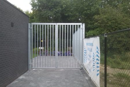 Hekken in metaal of aluminium brugge west-vlaanderen