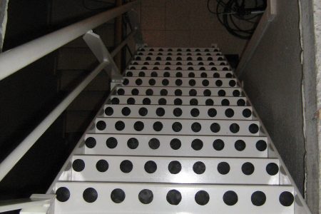 metalen of aluminium trap brugge west-vlaanderen