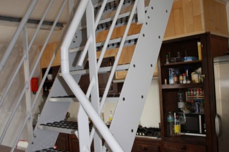 metalen of aluminium trap brugge west-vlaanderen